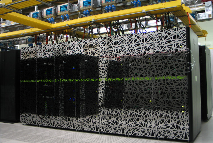 Supercomputer