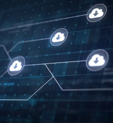 afbeelding van cloud iconen verbonden in een netwerk