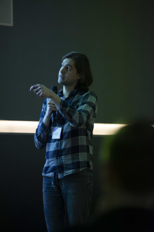 Oostrum presents during acud