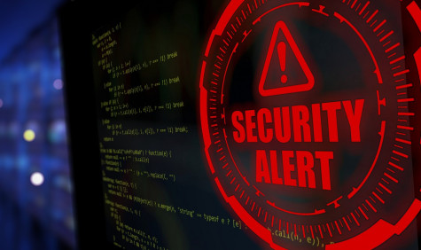 Computerbeeldscherm met daarop de tekst Security alert