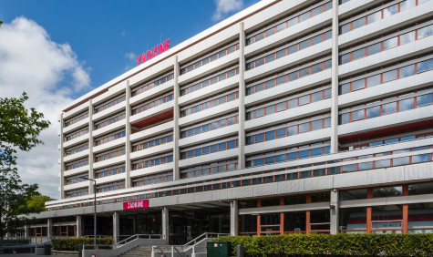 Vooraanzicht Zadkine gebouw