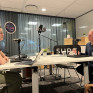 podcastopname in de SURFstudio met Eva van Dam en Jan Haarhuis