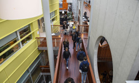 Gang met lopende mbo studenten 