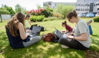 Vrouwen met laptop