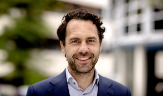 Martijn van Dam spreekt tijdens seminar over publieke waarden