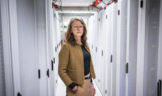 Nolda in server room