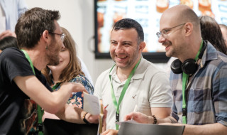 drie deelnemers van de LCRDM Netwerkdag in gesprek