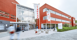 Vooraanzicht Hogeschool Domstad