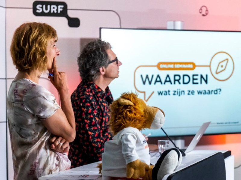 Opname seminar publieke waarden in de studio
